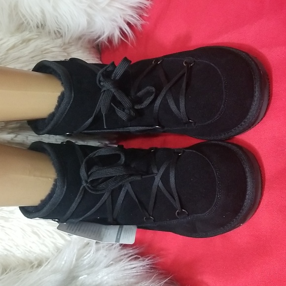 BOO ROO BOOTS - Picture 3 of 11